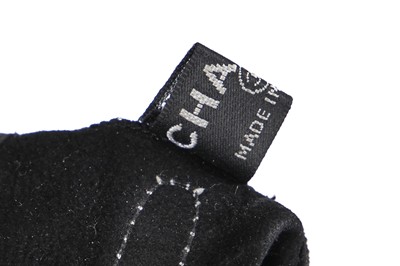 Lot 188 - A pair of Chanel by Karl Lagerfeld black and white lambskin glovelettes, 'Chanel by the Sea' collection, Spring-Summer 2019