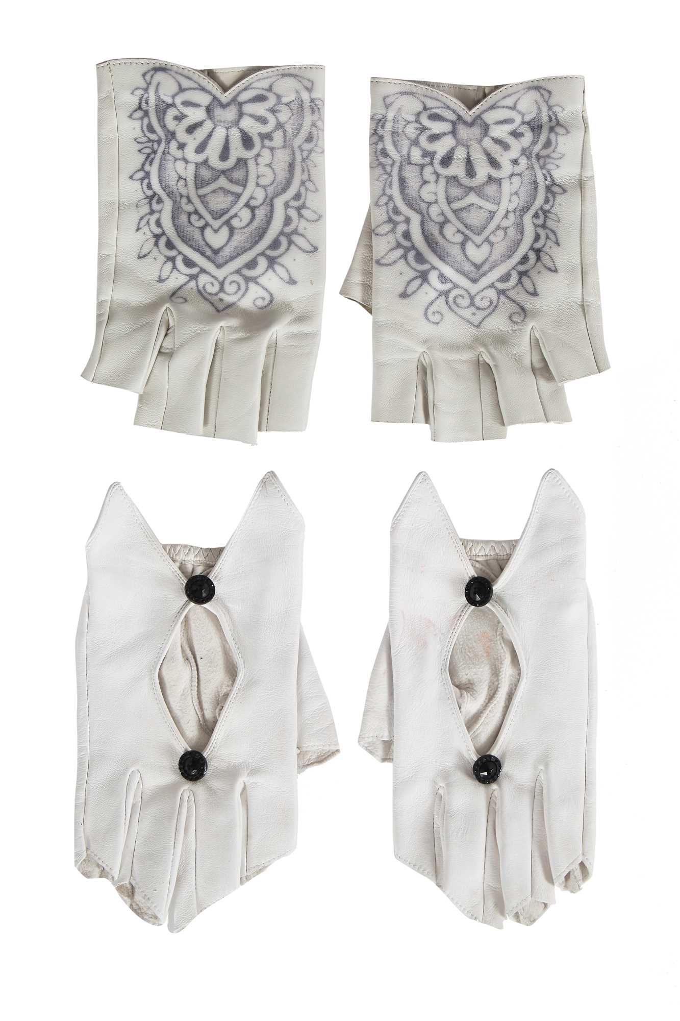 Lot 205 - Two pairs of Chanel by Karl Lagerfeld lambskin glovelettes, 2000s-2010s