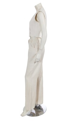 Lot 216 - A Chanel by Karl Lagerfeld white cotton and linen ensemble, 2000-2001
