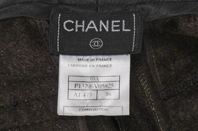 Lot 223 - A Chanel by Karl Lagerfeld brown wool ensemble, 1999-2000