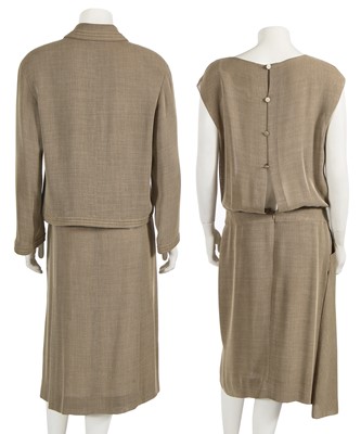 Lot 227 - A Chanel by Karl Lagerfeld buff viscose blend ensemble, Spring-Summer 1999