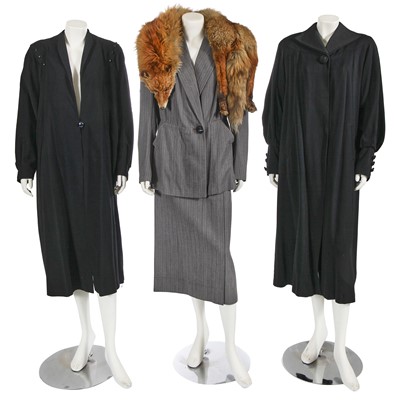 Lot 736 - A group of daywear, 1940s-1950s