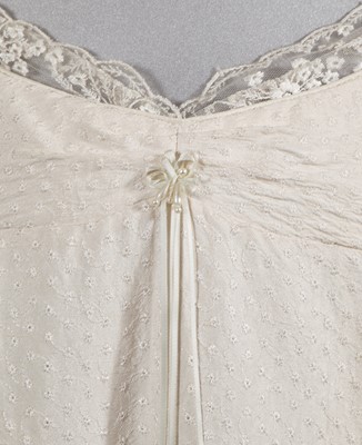 Lot 8 - Gwyneth Paltrow's wedding gown for Emma Woodhouse in the film 'Emma' 1996