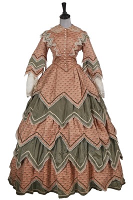 Lot 18 - Jennifer Jason Leigh's costume as Catherine Sloper in the film 'Washington Square', 1997