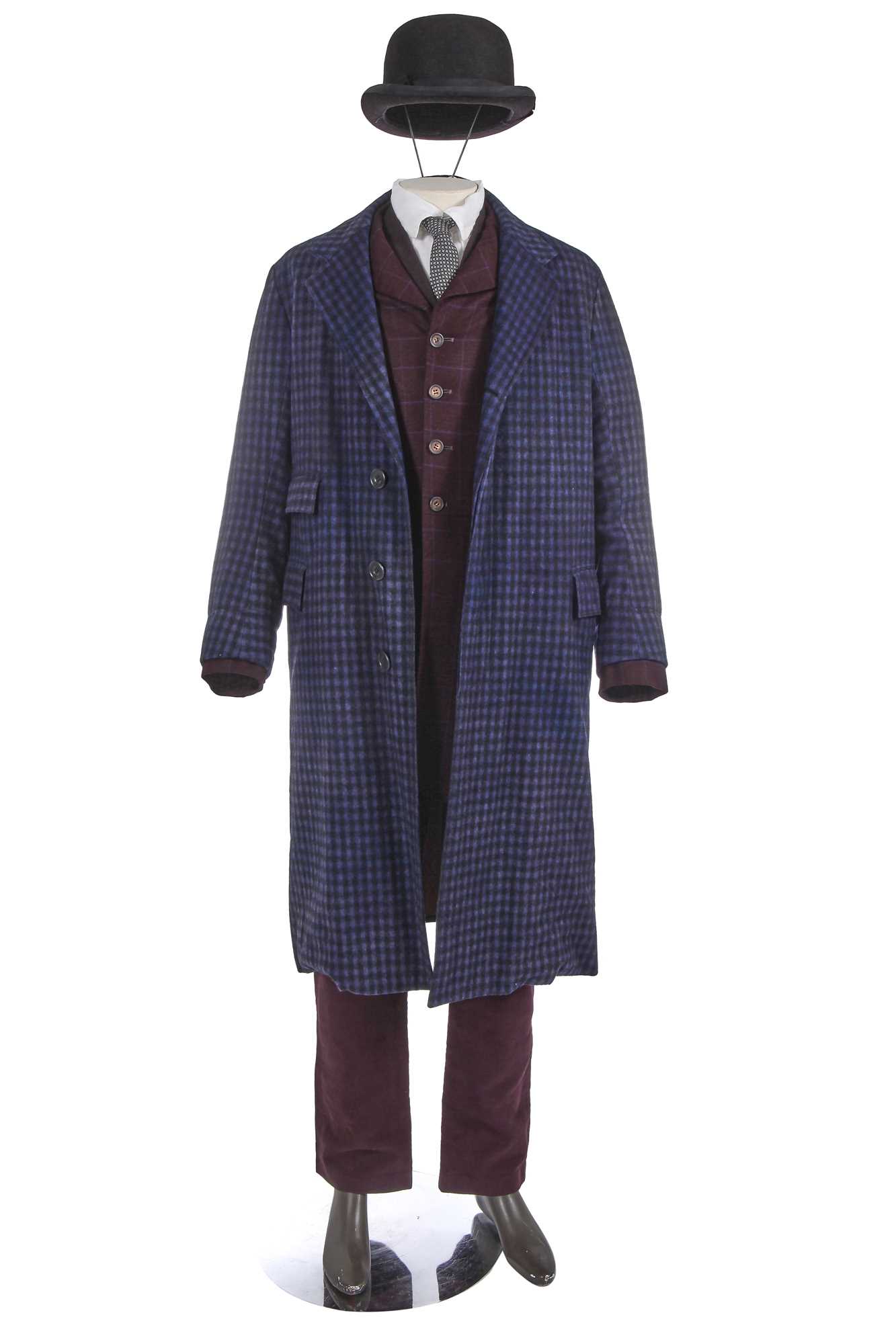 Lot 28 - Johnny Depp's costume as Inspector Frederick Abberline from the 2001 film 'From Hell'