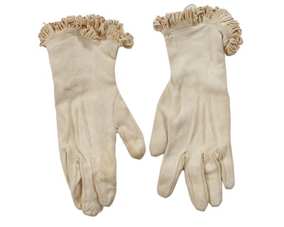 Lot 31 - Emily Blunt's costume as Cornelia Locke in theTV mini-series 'The English', 2022