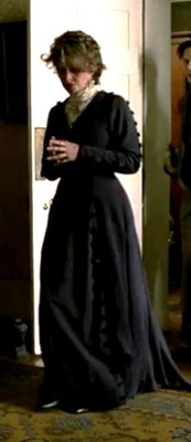 Lot 36 - Julie Christie's costume as Emma Du Maurier in the film 'Finding Neverland', 2004