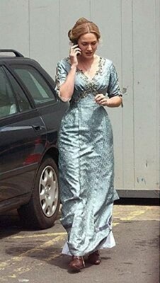 Lot 35 - Kate Winslet's costume as Sylvia Llewelyn Davies in the film 'Finding Neverland', 2004