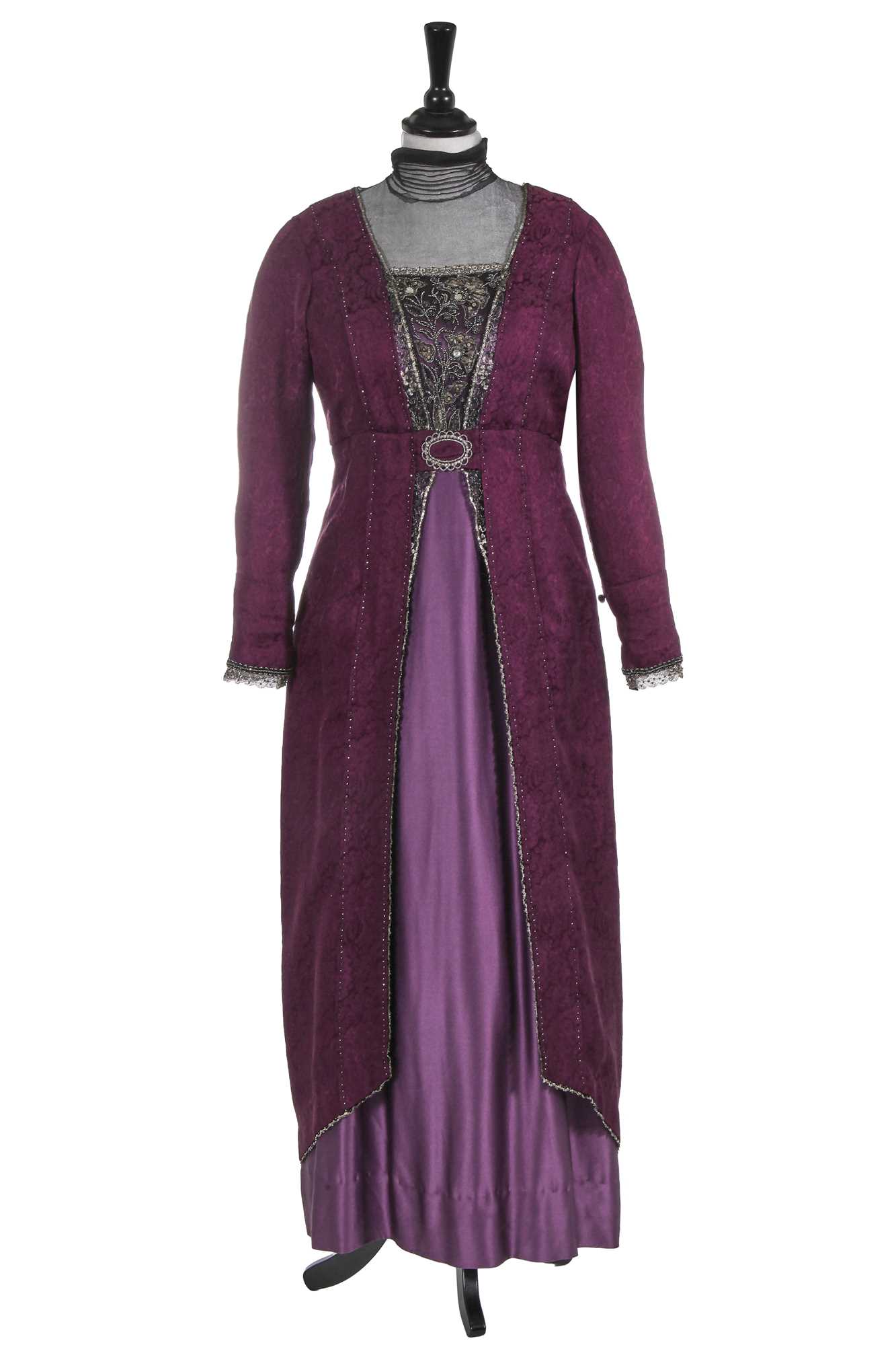 Lot 46 - Dame Maggie Smith's costume as Violet Crawley in the TV series 'Downton Abbey', 2013