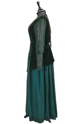 Lot 45 - Dame Maggie Smith's costume as Violet Crawley in the TV series 'Downton Abbey', 2012