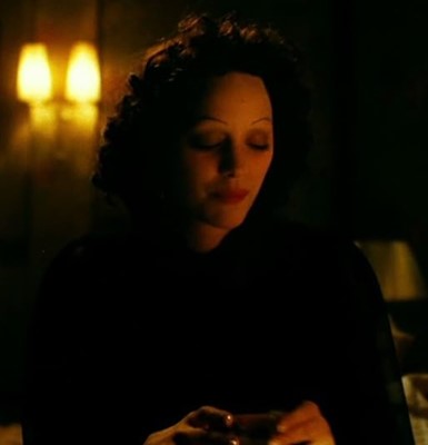 Lot 65 - Marion Cotillard's costume as Edith Piaf in the film 'La Vie en Rose' 2007