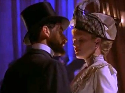 Lot 39 - Uma Thurman's costume as Charlotte Stant in the film 'The Golden Bowl', 2000