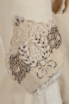 Lot 39 - Uma Thurman's costume as Charlotte Stant in the film 'The Golden Bowl', 2000