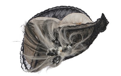 Lot 39 - Uma Thurman's costume as Charlotte Stant in the film 'The Golden Bowl', 2000