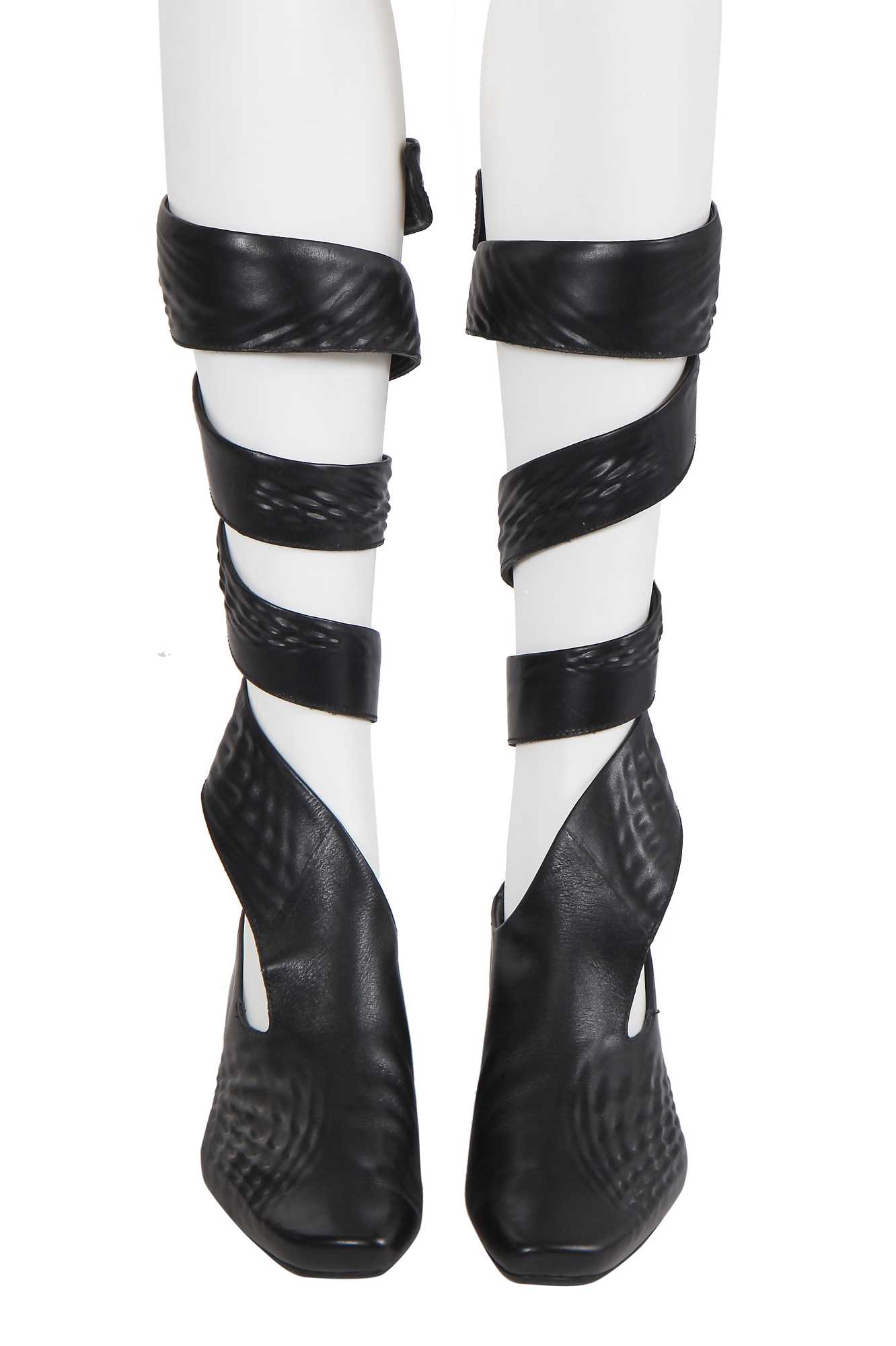 Lot 266 - A pair of Zaha Hadid for Lacoste black leather shoes, 2009