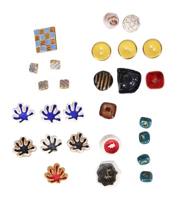 Lot 284 - An assorted group of Hélène Mechin ceramic buttons, 1930s-1950s