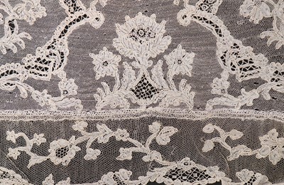 Lot 523 - A Point d'Alencon cap back, circa 1750-60,...