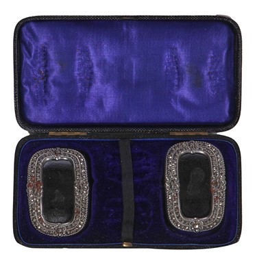 Lot 165 - A Meyer & Mortimer complete navy velvet court livery, 1928