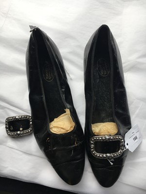 Lot 166 - A Sandon & Co Ltd navy velvet court livery, 1929