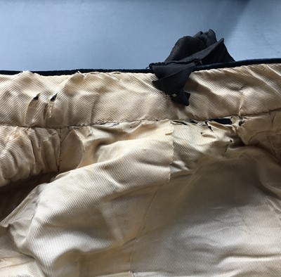 Lot 166 - A Sandon & Co Ltd navy velvet court livery, 1929