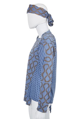 Lot 39 - A Westwood/McLaren squiggle print blue cotton jersey shirt, 'Pirate' collection, Autumn-Winter 1981-82