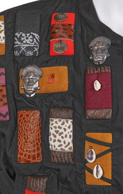 Lot 142 - A Calugi e Giannelli men's Batakari-inspired black cotton jacket, 1990s