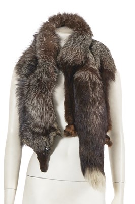 Lot 480 - A Christian Dior haute couture by John Galliano 1940s-inspired fox stole, 'Matrix' collection, Autumn-Winter 1999-2000