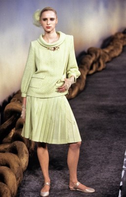 Lot 28 - A Chanel haute couture by Karl Lagerfeld lime green ensemble, Spring-Summer 2001