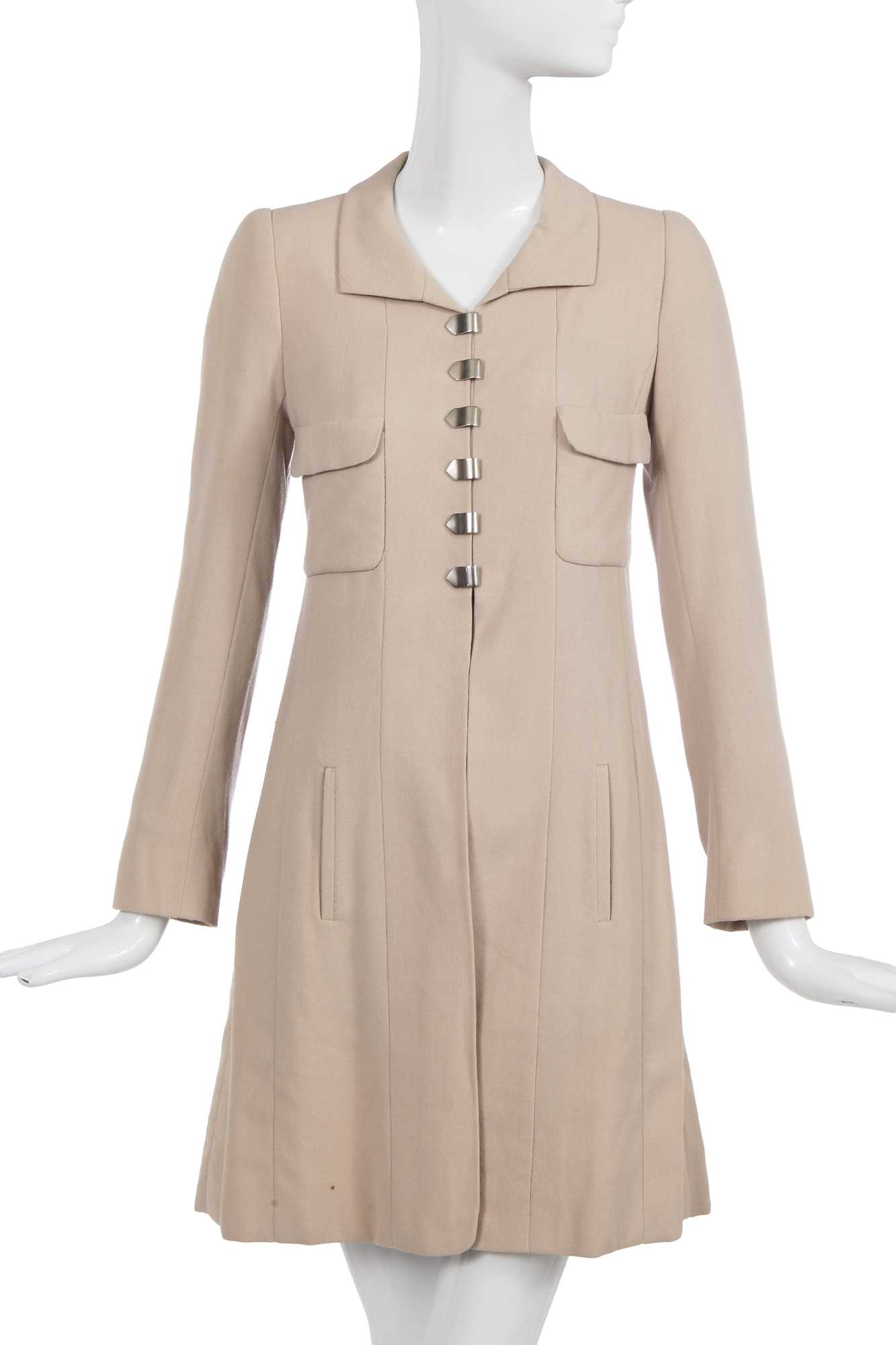 Lot 32 - A Chanel haute couture by Karl Lagerfeld taupe moss crêpe coat, Spring-Summer 1998