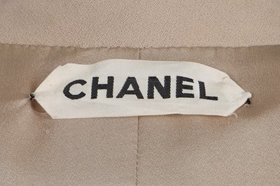 Lot 32 - A Chanel haute couture by Karl Lagerfeld taupe moss crêpe coat, Spring-Summer 1998