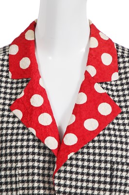 Lot 47 - A Chanel by Karl Lagerfeld black and white houndstooth jacket, Spring-Summer 1987