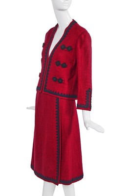 Lot 62 - An haute couture suit, attributed to Chanel, probably late 1960s