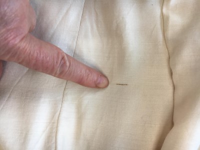 Lot 55 - A Chanel haute couture silk summer suit, circa 1979