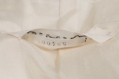 Lot 55 - A Chanel haute couture silk summer suit, circa 1979