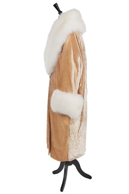 Lot 48 - Shirley MacLaine's costume as Martha Levinson in the TV series 'Downton Abbey', 2012