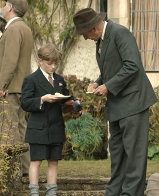 Lot 62 - Ralph Fiennes suit as Bill Brown in 'The Dig' 2011