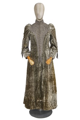 Lot 539 - A Madame Ludinart taupe velvet evening coat, 1880s
