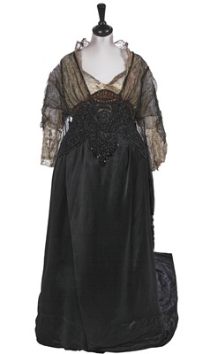 Lot 531 - A Rouvier beaded black silk evening gown, circa 1910