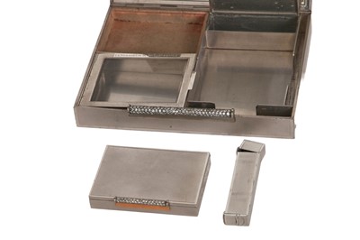 Lot 92 - A Van Cleef & Arpels for Asprey styptor and diamond minaudière, circa 1940