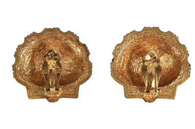 Lot 59 - A pair of Chanel by Goossens gilt shell earrings, 1970s