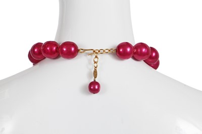 Lot 41 - A Chanel by Karl Lagerfeld fuchsia beaded necklace, 'Nouvelle Rapper (Hip Hop)' collection, Autumn-Winter 1991-92