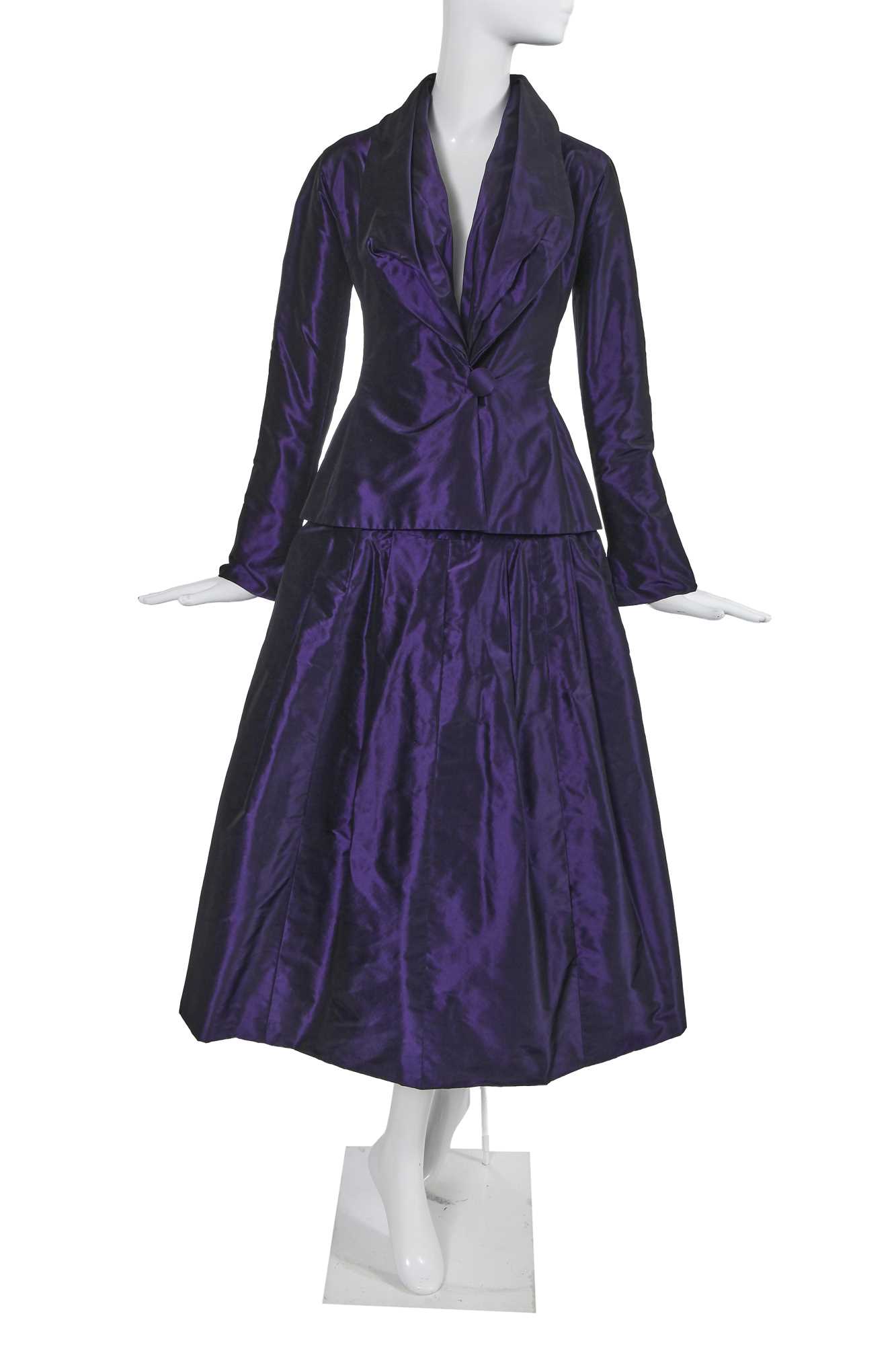 Lot 31 - A Chanel haute couture by Karl Lagerfeld shot-purple taffeta cocktail suit, Spring-Summer 2000