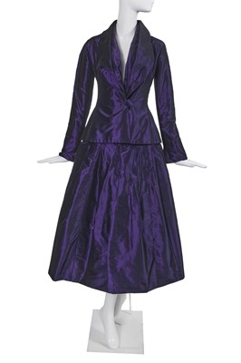 Lot 31 - A Chanel haute couture by Karl Lagerfeld shot-purple taffeta cocktail suit, Spring-Summer 2000