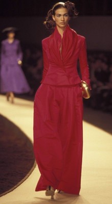 Lot 31 - A Chanel haute couture by Karl Lagerfeld shot-purple taffeta cocktail suit, Spring-Summer 2000