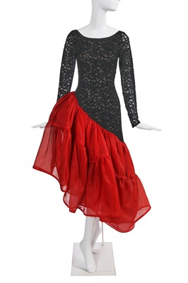 Lot 376 - An Yves Saint Laurent haute couture evening gown 1985-86