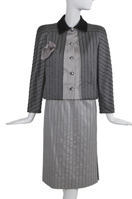 Lot 396 - A Valentino Garavani haute couture beaded grey wool cocktail suit, 1984