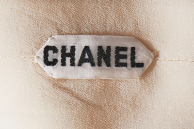 Lot 51 - A Chanel haute couture by Karl Lagerfeld cream wool skirt, Spring-Summer 1985