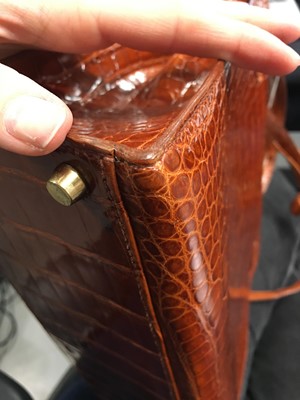 Lot 93 - An Hermès Miel Crocodile Kelly 32, 1988