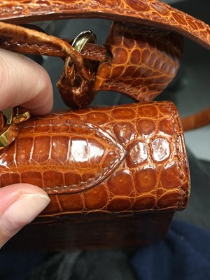 Lot 93 - An Hermès Miel Crocodile Kelly 32, 1988