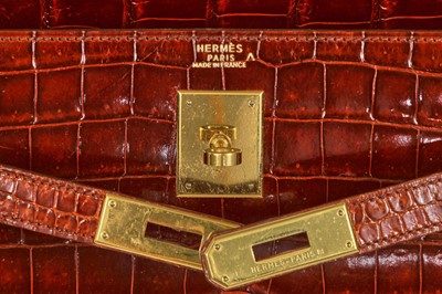 Lot 93 - An Hermès Miel Crocodile Kelly 32, 1988